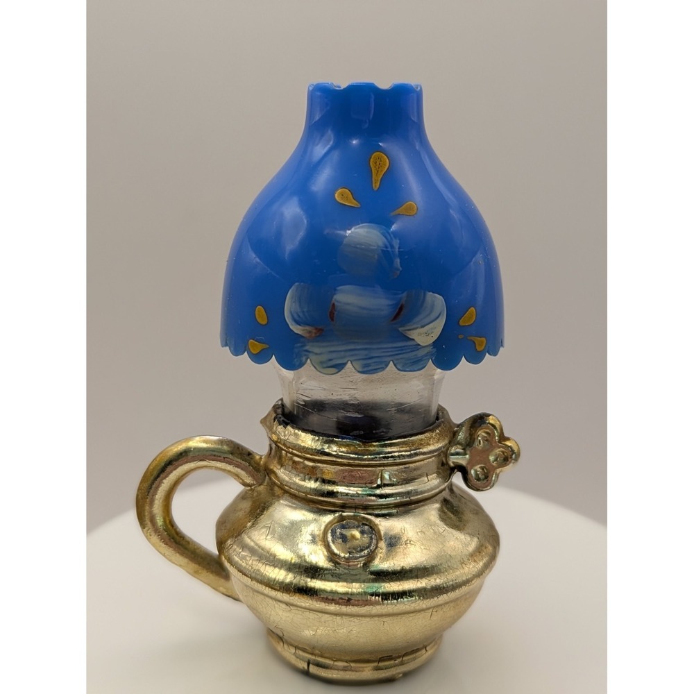 VINTAGE KITCHEN 3" HIGH PLASTIC/METAL OLD LANTERN SALT & PEPPER SHAKERS - Picture 3 of 16